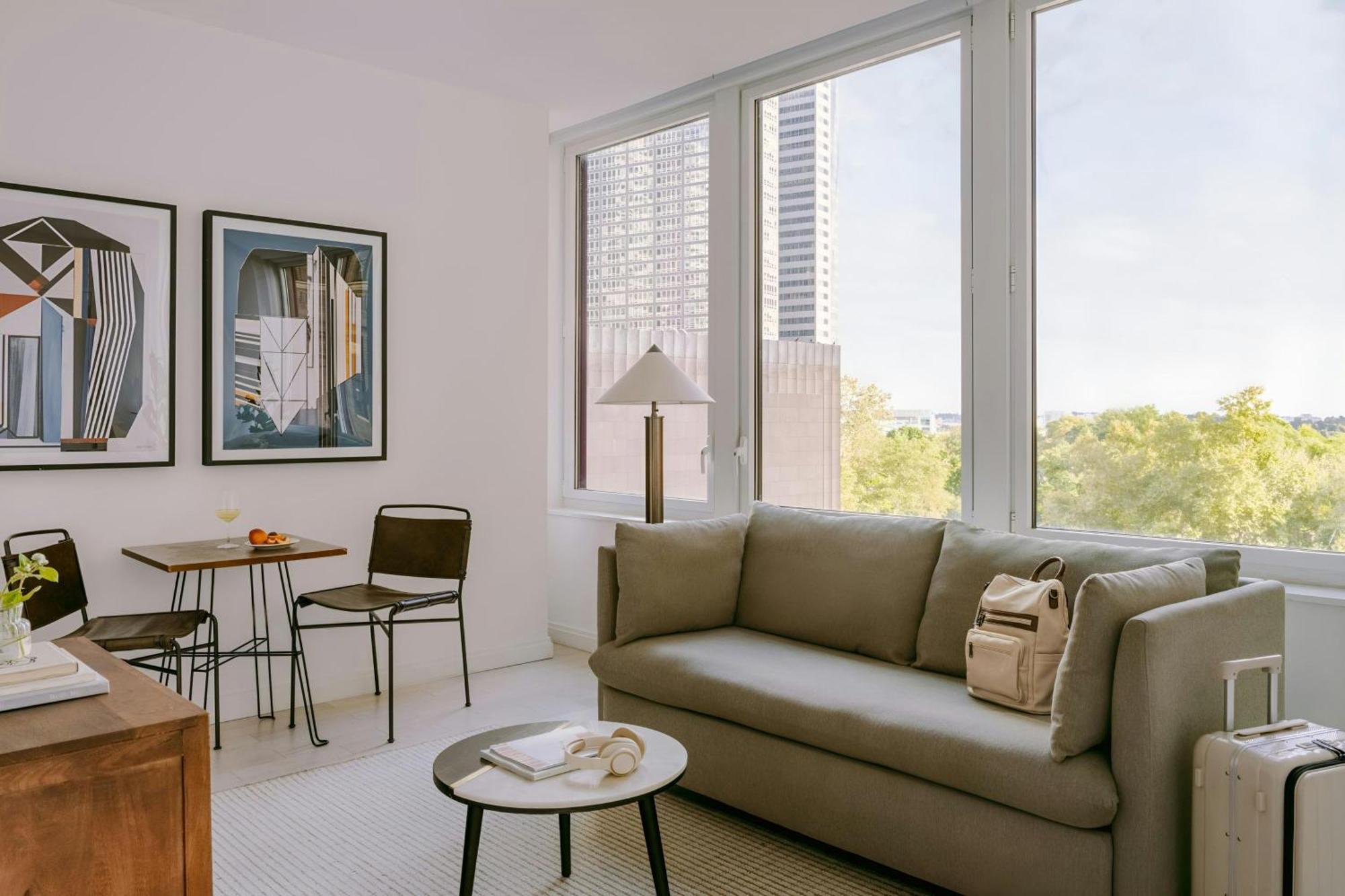 Sonder Battery Park Aparthotel